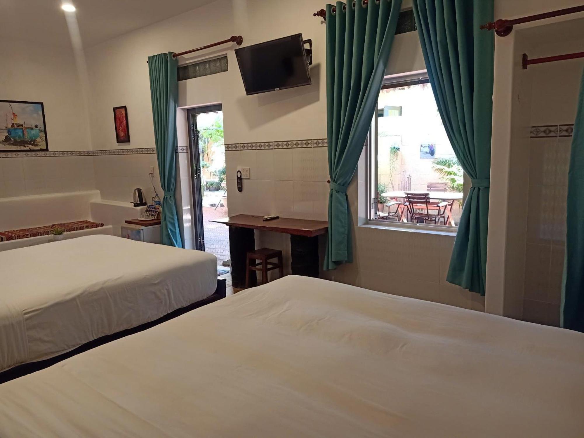 Mi Nhon Em Hotel Muine Mui Ne Exterior photo